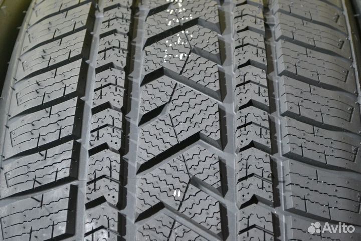 Tourador Winter Pro TSU1 245/40 R20