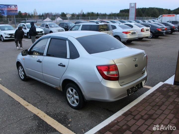 LADA Granta 1.6 МТ, 2012, 202 000 км