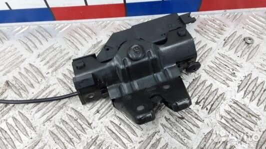 Замок крышки багажника BMW 6 E63/E64 (79O28GH01)