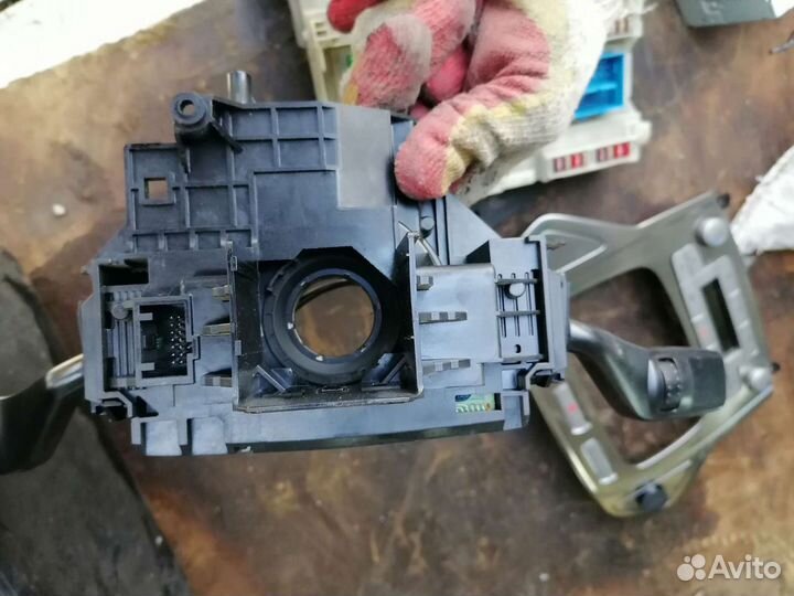 Подрулевые переключатели форд мондео 10г