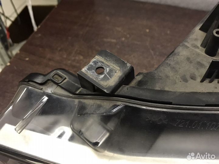 Левая фара ксенон до рестайлинг бмв Ф30 BMW F30