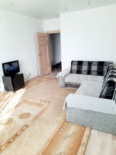 2-к. квартира, 63 м², 5/9 эт.