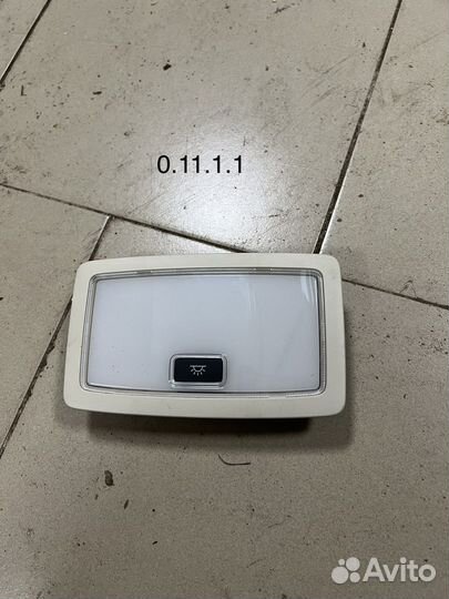 Плафон подсветки салона Lexus Nx