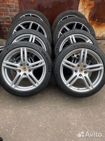 Колеса Porsche Panamera R20 Лето