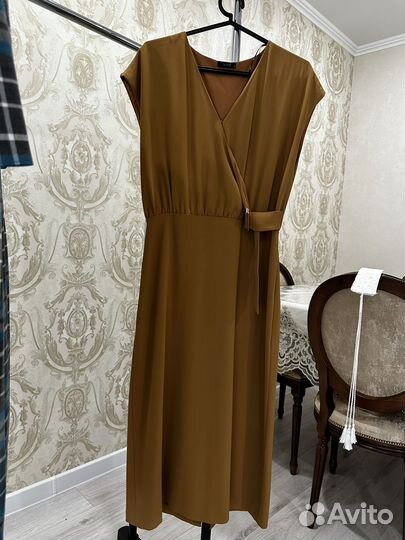 Ассортиент платьев