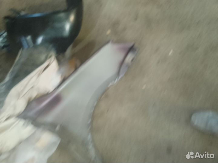 Крылья передние на лада гранта