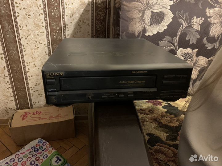Видеоплеер Sony SLV-X110