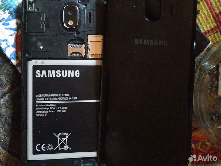 Телефон Samsung