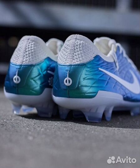 Бутсы Nike Tiempo Legend