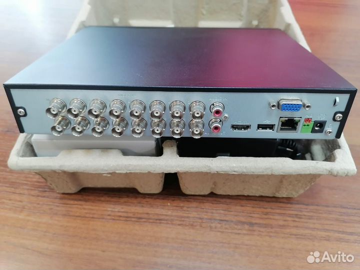 RVi-R16LA-C V.2 RVi 16-канальный гибридный видеоре