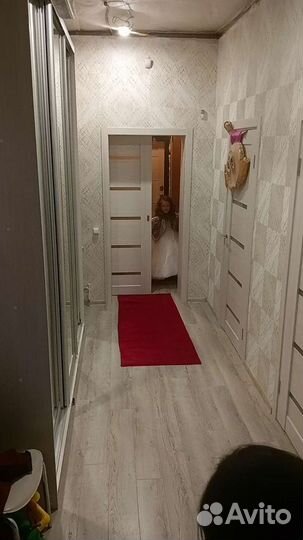 Красная ковровая дорожка