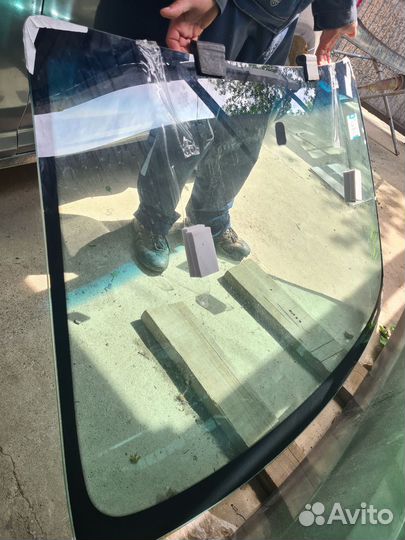 Лобовое стекло ford focus 2