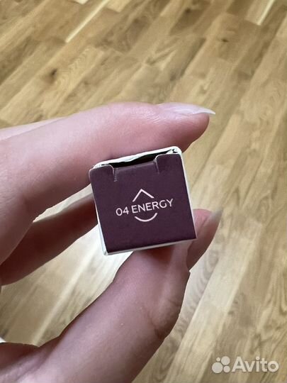 Тени для век