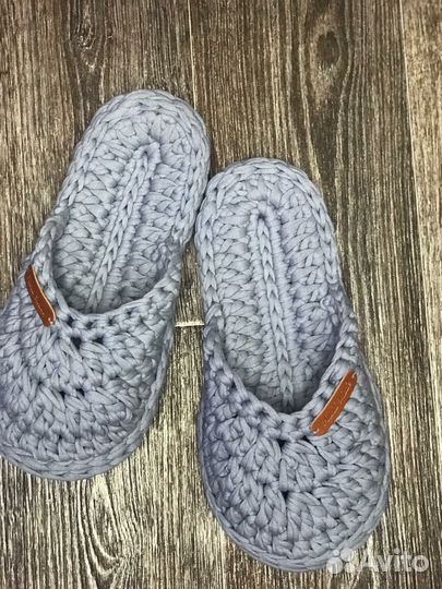 Домашние тапочки вязаные