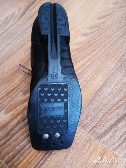 Беговые лыжи детские