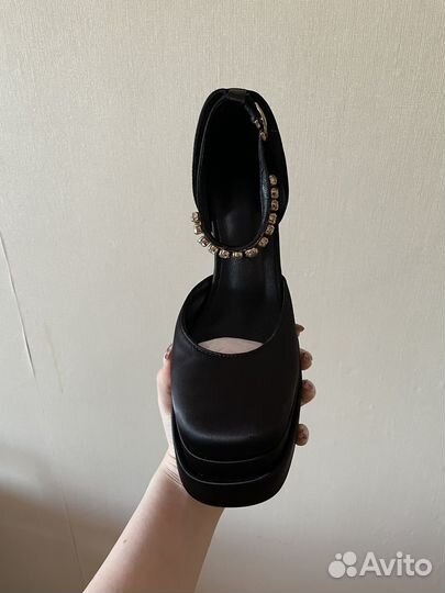 Туфли братц