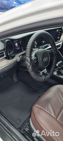 3d коврики на грузовик Nissan Hino