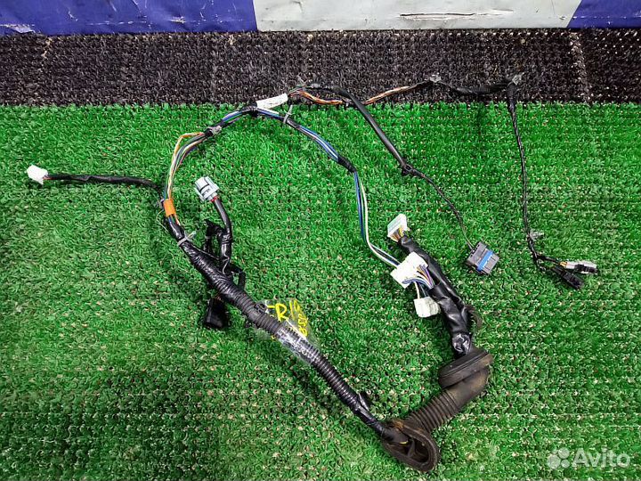Проводка двери передней правой Nissan Pathfinder