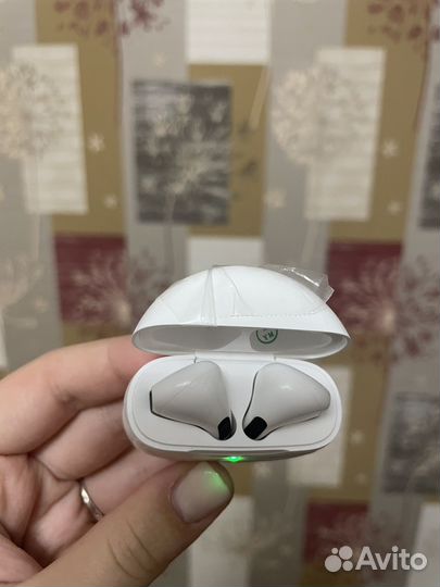 Беспроводные наушники