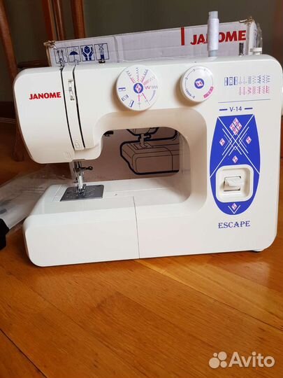 Швейная машина Janome V-14 Escape