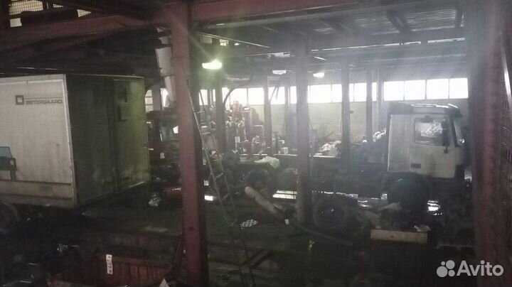 Автослесарь по ремонту грузовых.Автомеханик