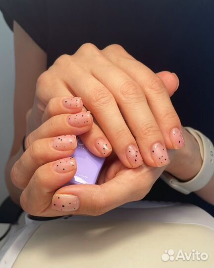 Аппаратный маникюр с покрытием гель-лак