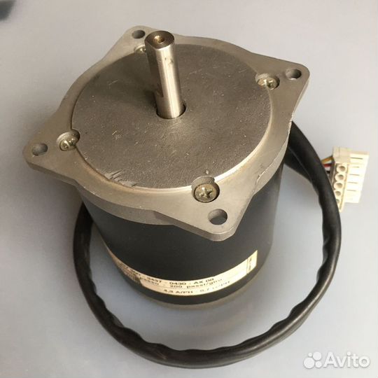 Электродвигатель шаговый Италия