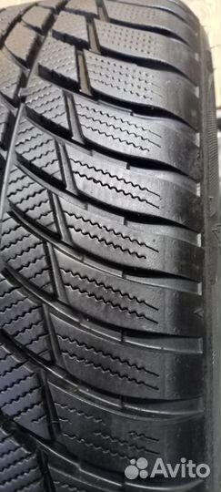 Bridgestone Blizzak LM-001 225/50 R17 98H