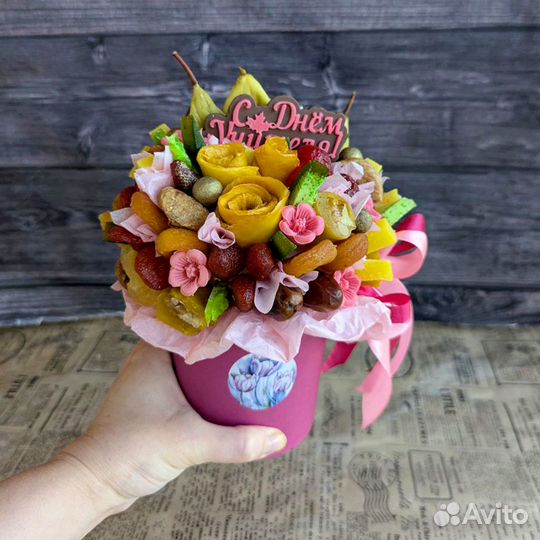 Съедобный букет из сухофруктов на день учителя