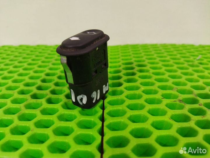 Кнопка регулировки сиденья Land Rover Range Rover