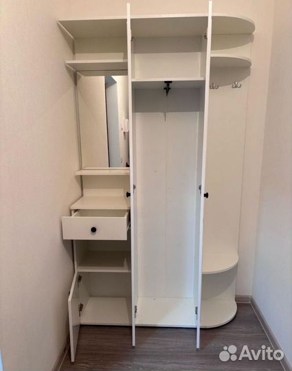 Прихожая Виза