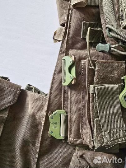 Бронежилет разгрузочный