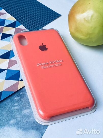 Чехол на iPhone XS Max