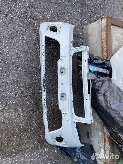 Бампера передний гранта