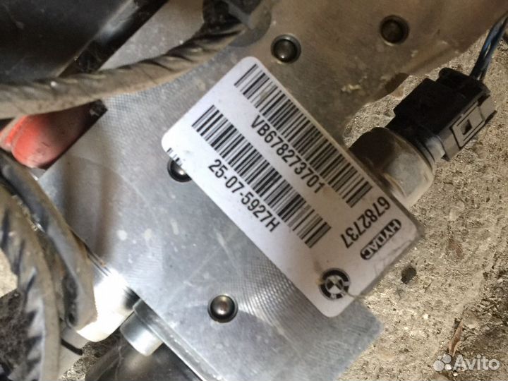 Клапана управления Dynamic Drive 6782737. Блок кла