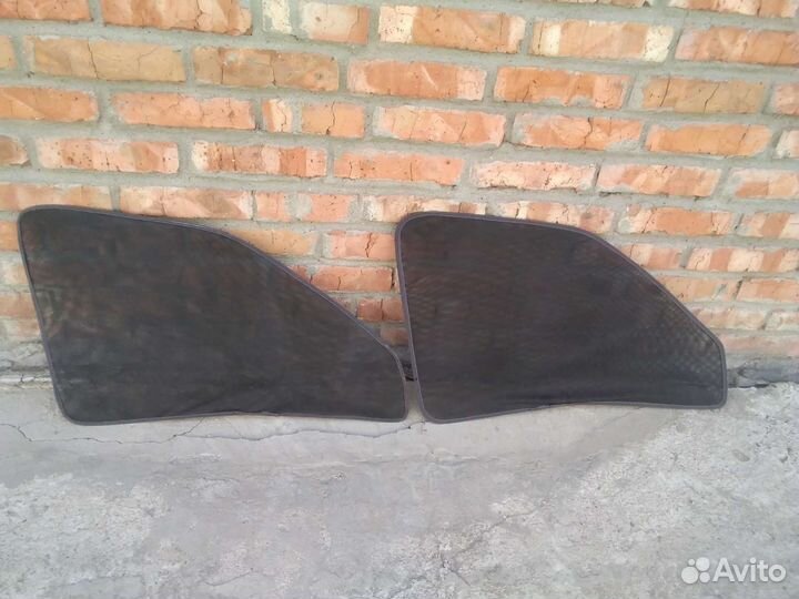 Каркасные шторки на Nissan Cube Z10