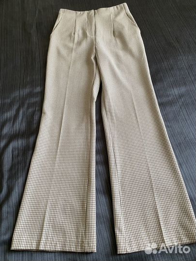 Брючный костюм женский 42 44