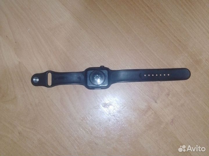 Apple watch series 8