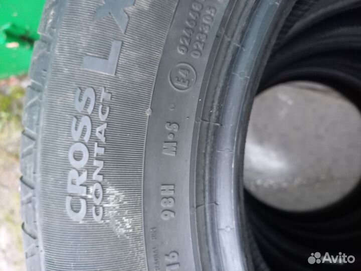 Continental CrossContact LX 215/65 R16 98H