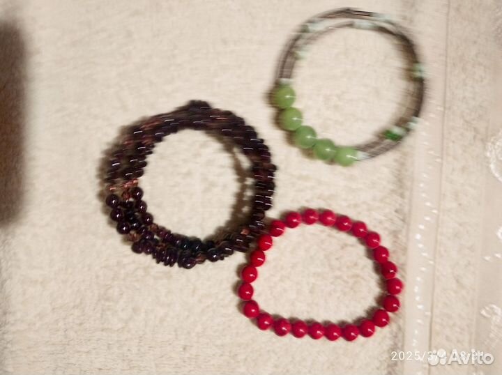 Украшения из природных камней