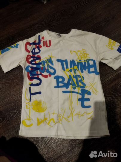 Футболка женская