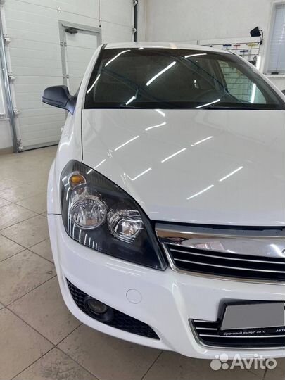 Opel Astra 1.6 МТ, 2012, 148 200 км