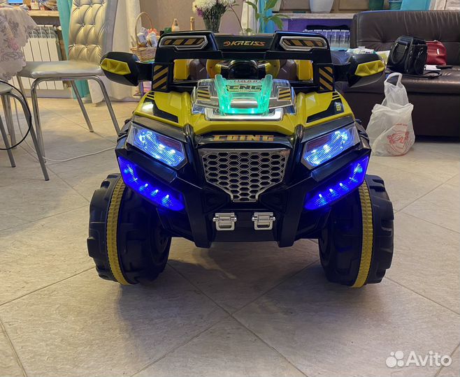 Детский электромобиль бу