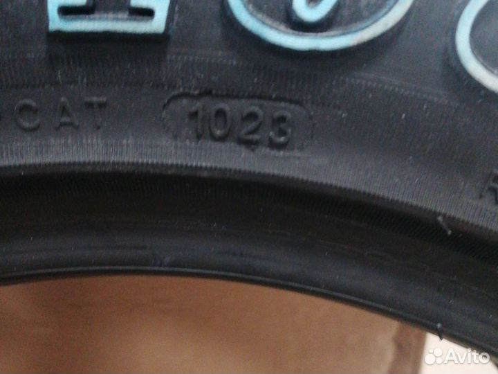 Comforser CF1100 215/65 R16 102H