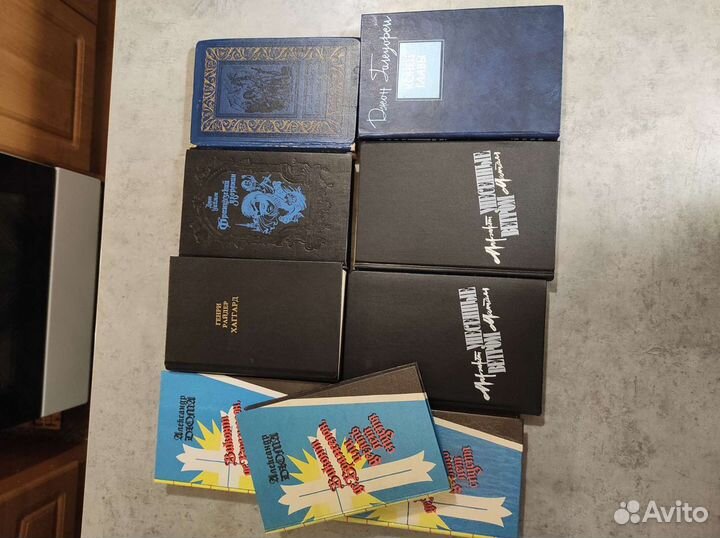 Историческая литература А. Дюма, Агата Кристи