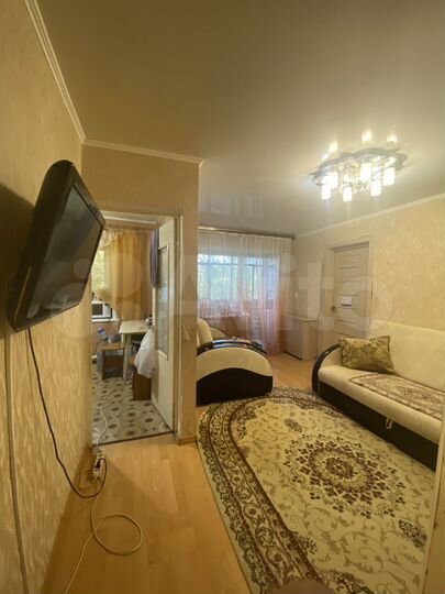 2-к. квартира, 43 м², 3/5 эт.