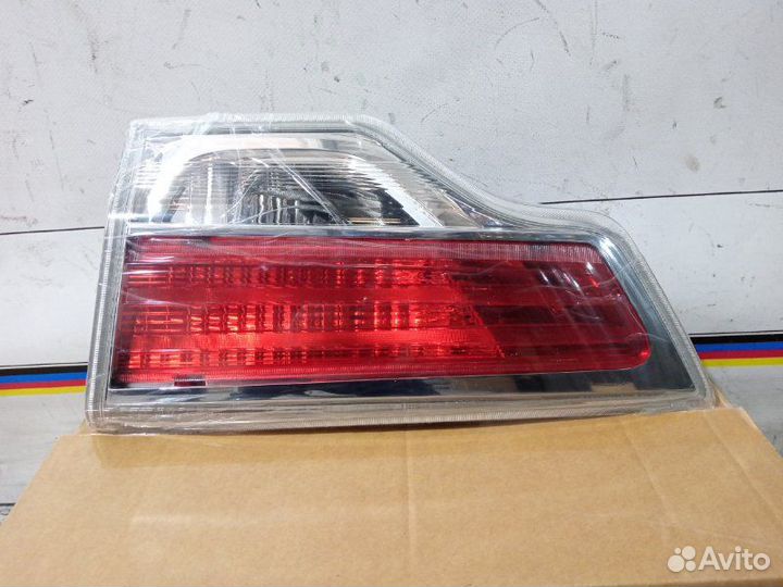 Фонарь левый Toyota Highlander 3 U50 2014