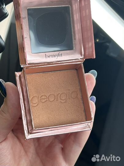 Румяна Бенефит