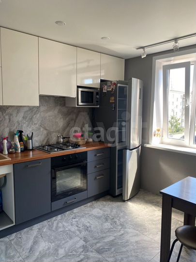 2-к. квартира, 48,3 м², 6/9 эт.