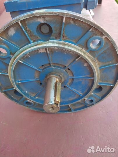 Электродвигатель